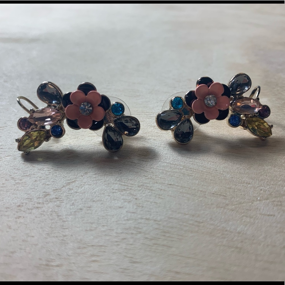 Banana Republic ear climbers